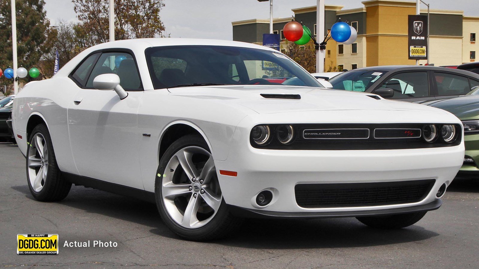 New 2018 DODGE Challenger R/T Coupe in Newark #D11763 | Fremont ...